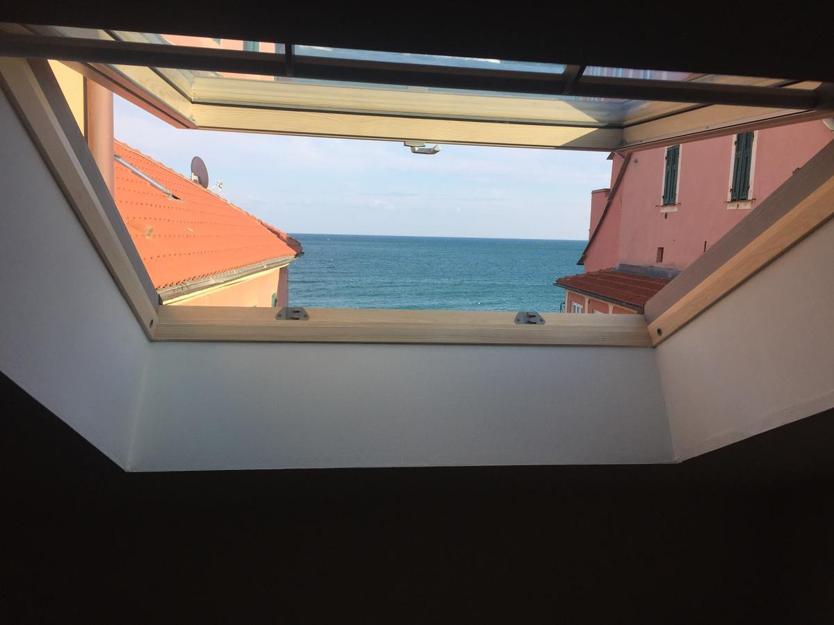 Attico Fronte Mare Apartment Alassio